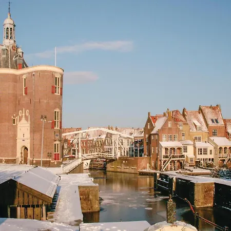 Aan De Gracht * Энкхейзен